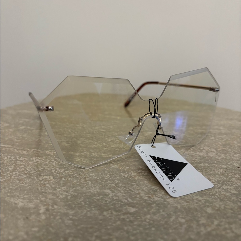 Super Awesome 106 Oversized Glasses